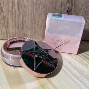 Jeffree star luminous setting powder in ROSE
